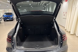 harmaa Porsche Macan 2017 kuva 12.