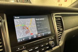 harmaa Porsche Macan 2017 kuva 21.