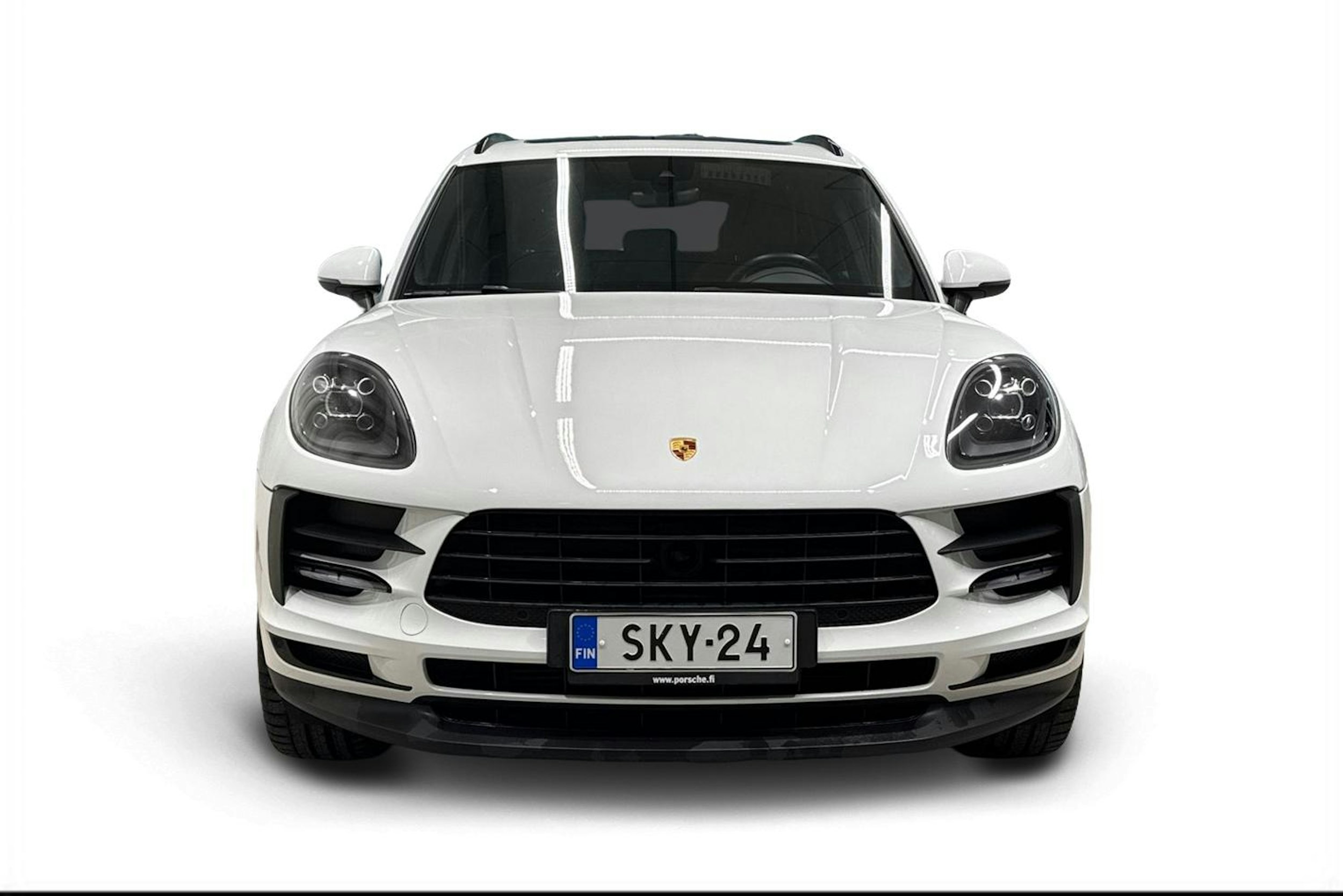 Valkoinen Porsche Macan 2019 kuva 4.
