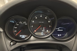 Musta Porsche Macan 2021 kuva 14.