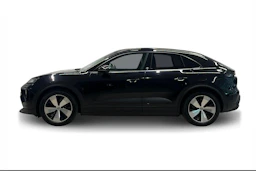 Musta Porsche Macan 2024 kuva 5.