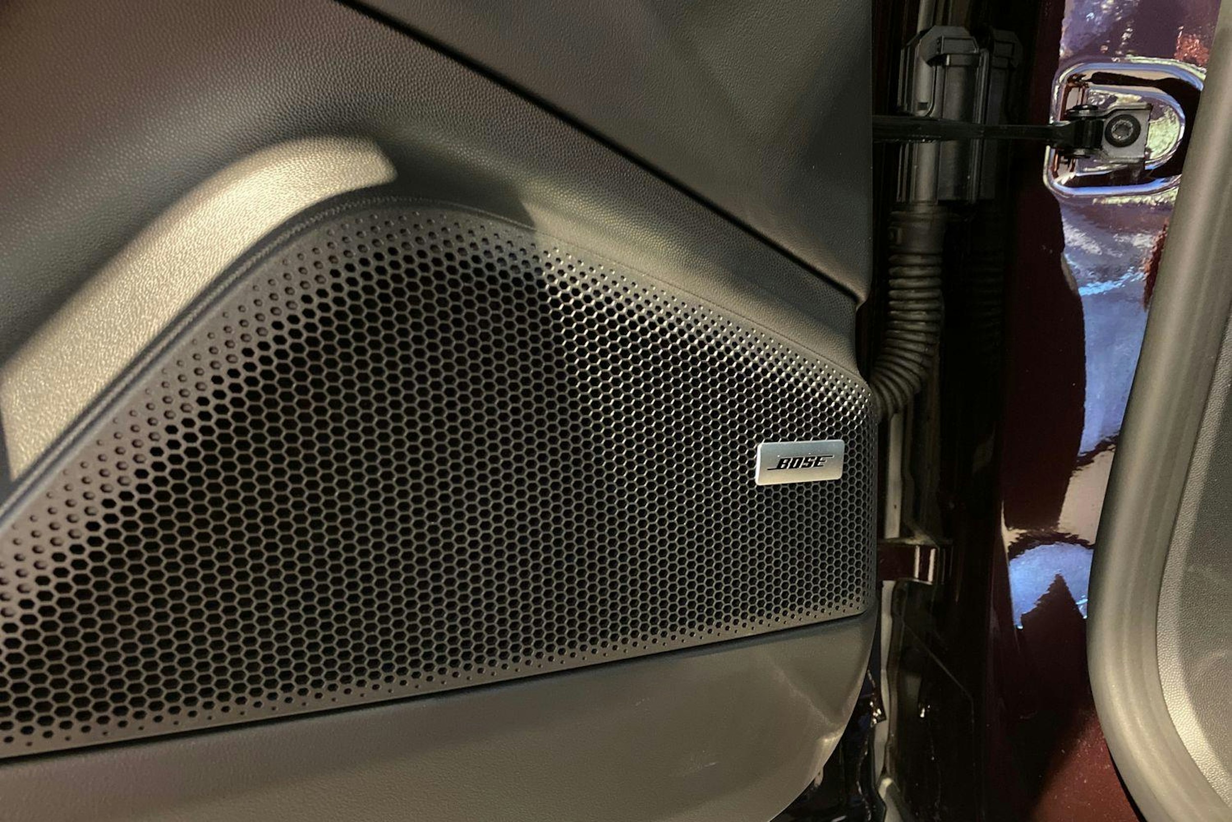 ruskea (beige) Porsche Macan 2024 kuva 15.