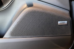 ruskea (beige) Porsche Macan 2024 kuva 17.