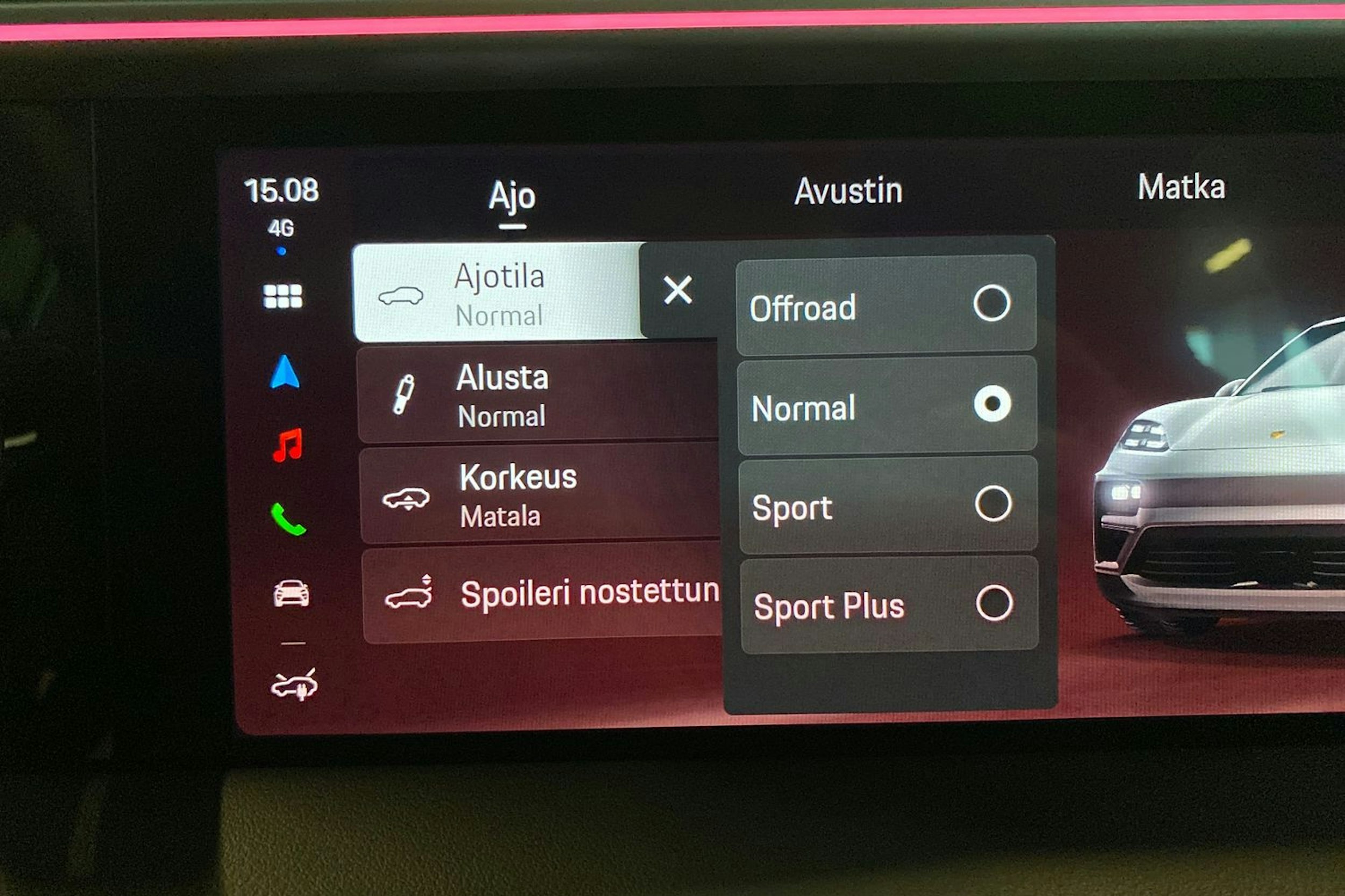 ruskea (beige) Porsche Macan 2024 kuva 27.