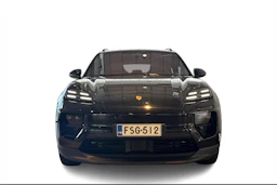 musta Porsche Macan 2024 kuva 4.