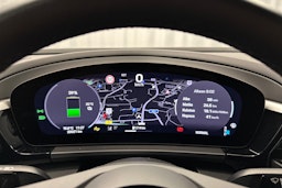 harmaa Porsche Macan 2024 kuva 13.