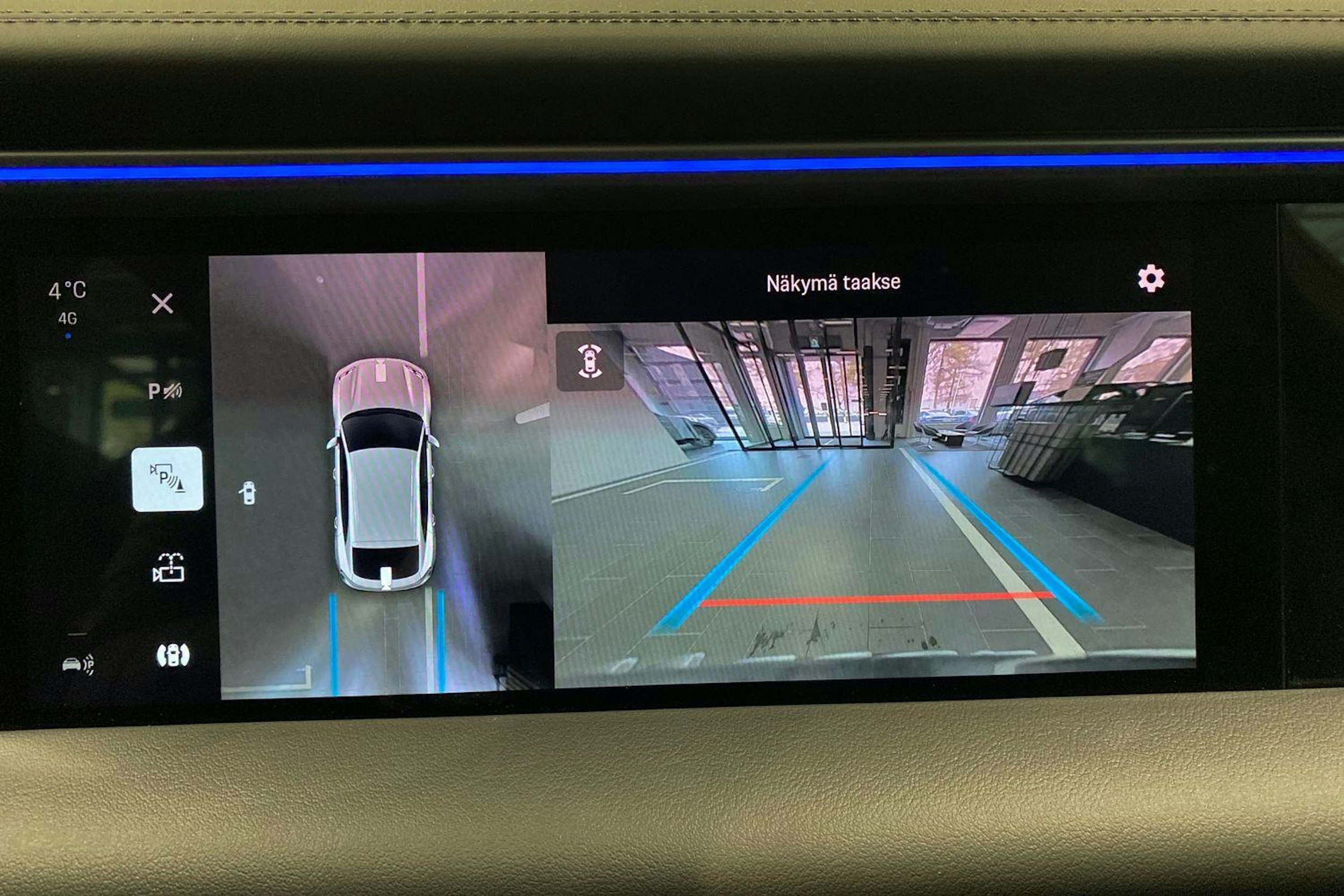 met. vihreä Porsche Macan 2024 kuva 17.