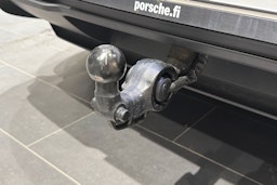 vihreä Porsche Macan 2024 kuva 32.