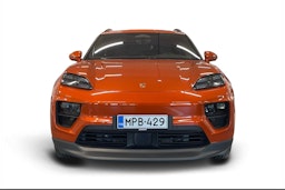 oranssi Porsche Macan 2024 kuva 4.