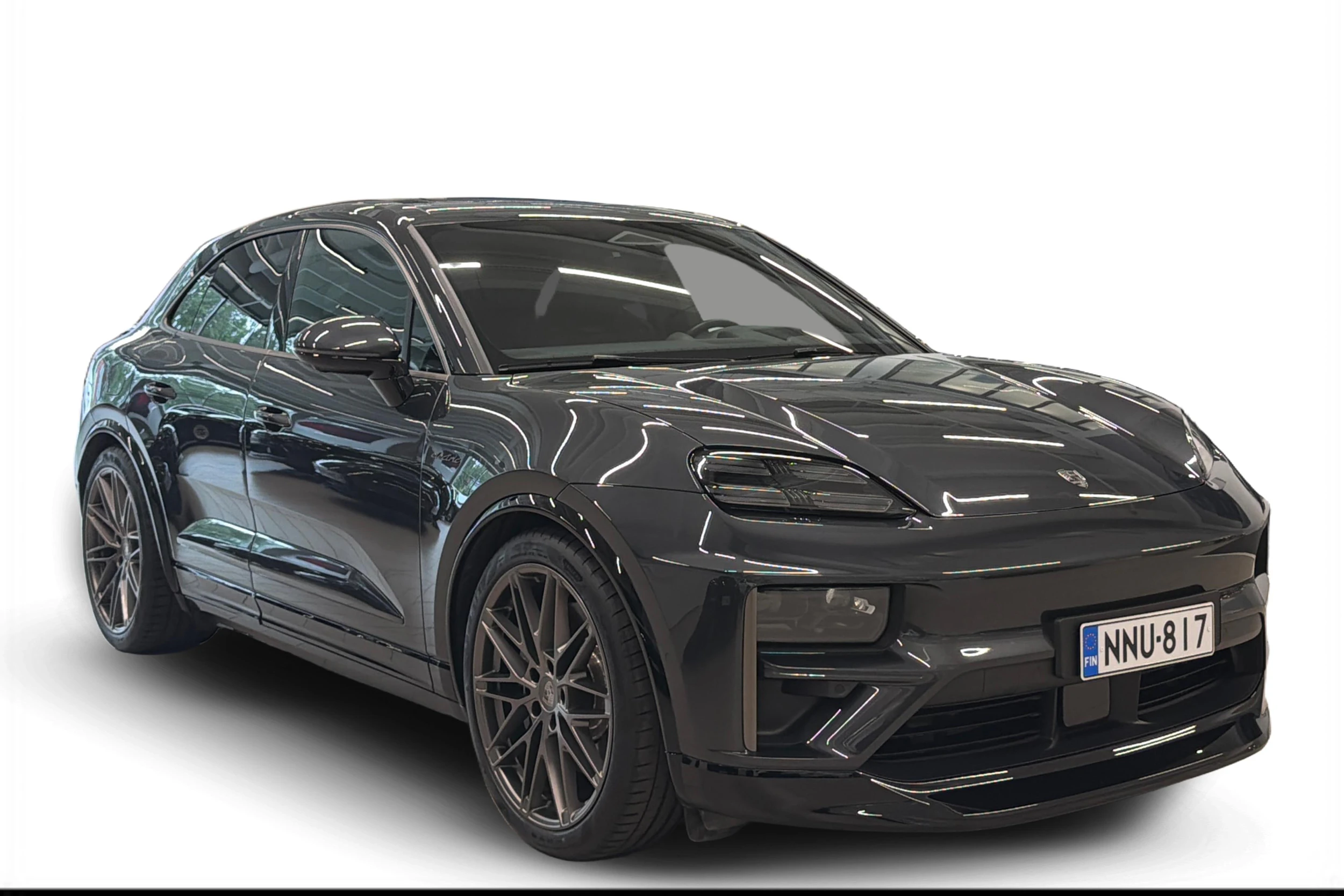 harmaa Porsche Macan 2024 kuva 1.