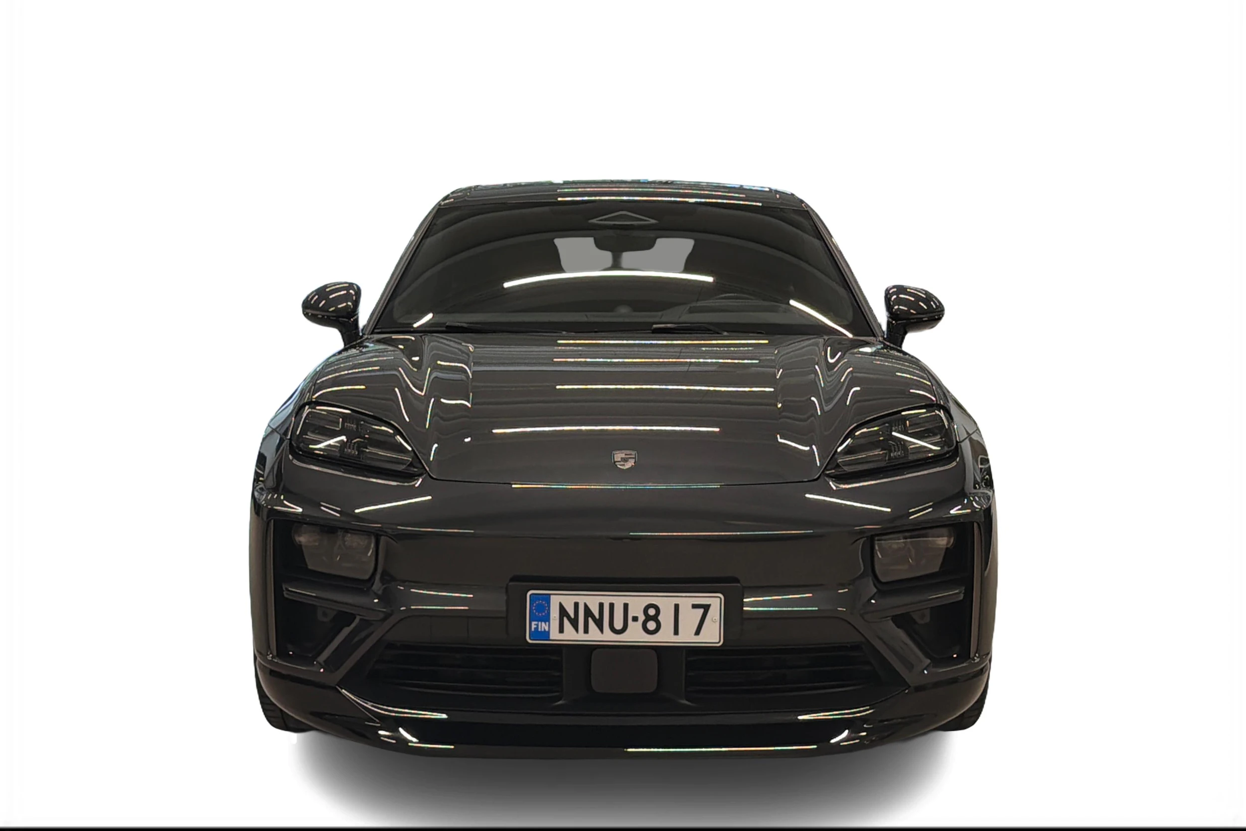 harmaa Porsche Macan 2024 kuva 5.