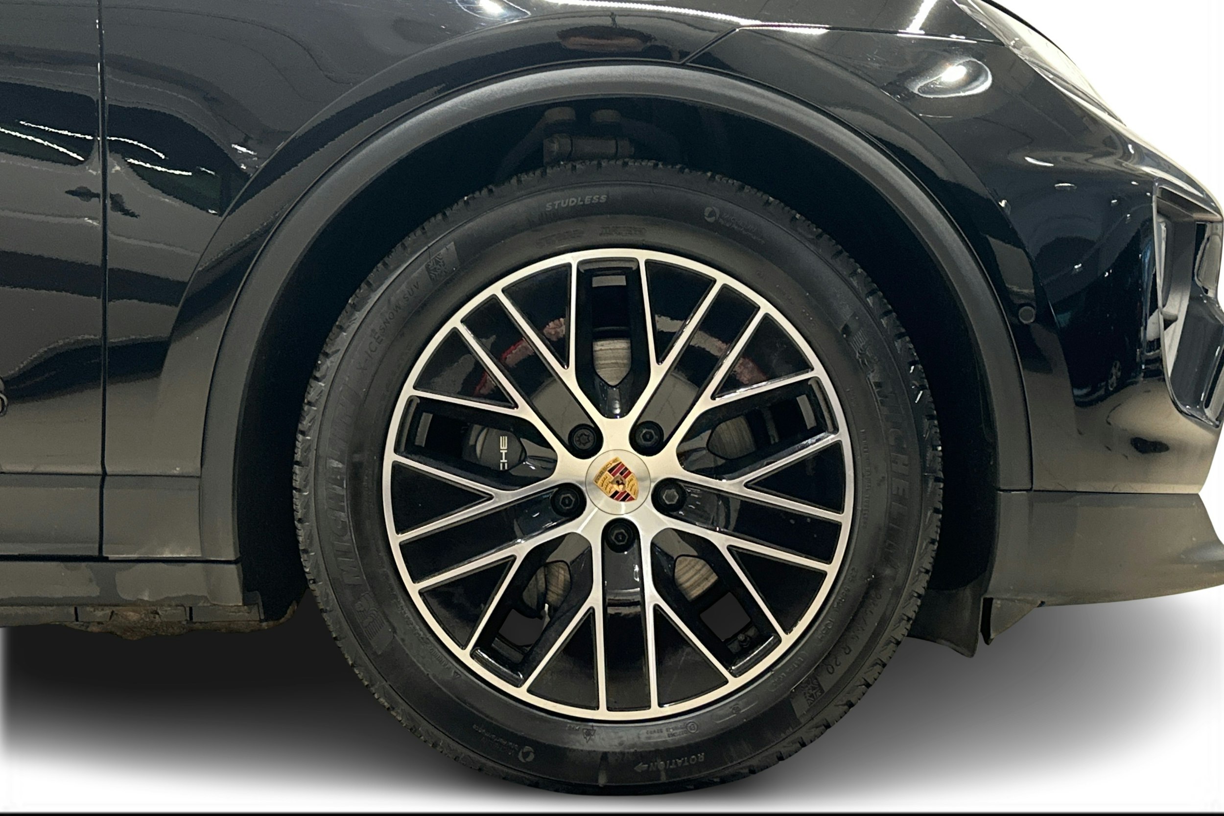 Musta Porsche Macan 2024 kuva 9.