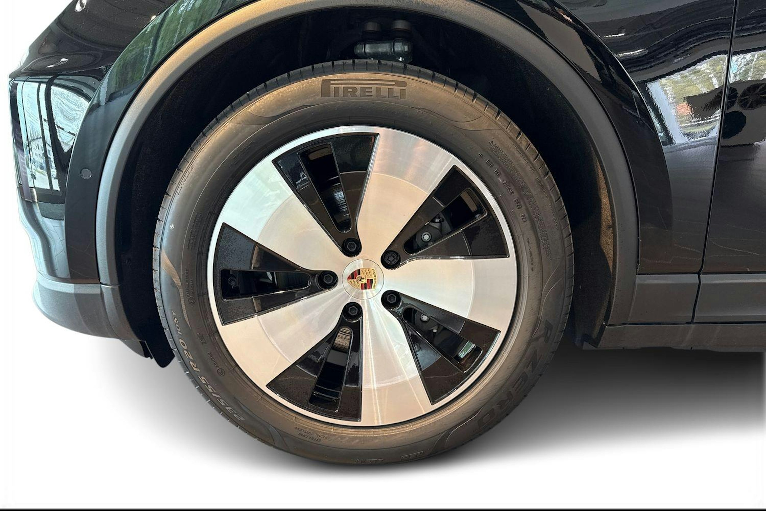 musta Porsche Macan 2024 kuva 9.