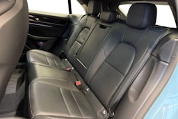 Sininen Porsche Macan 2024 kuva 8.