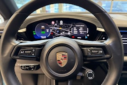 Sininen Porsche Macan 2024 kuva 18.