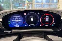 Musta Porsche Macan 2024 kuva 15.