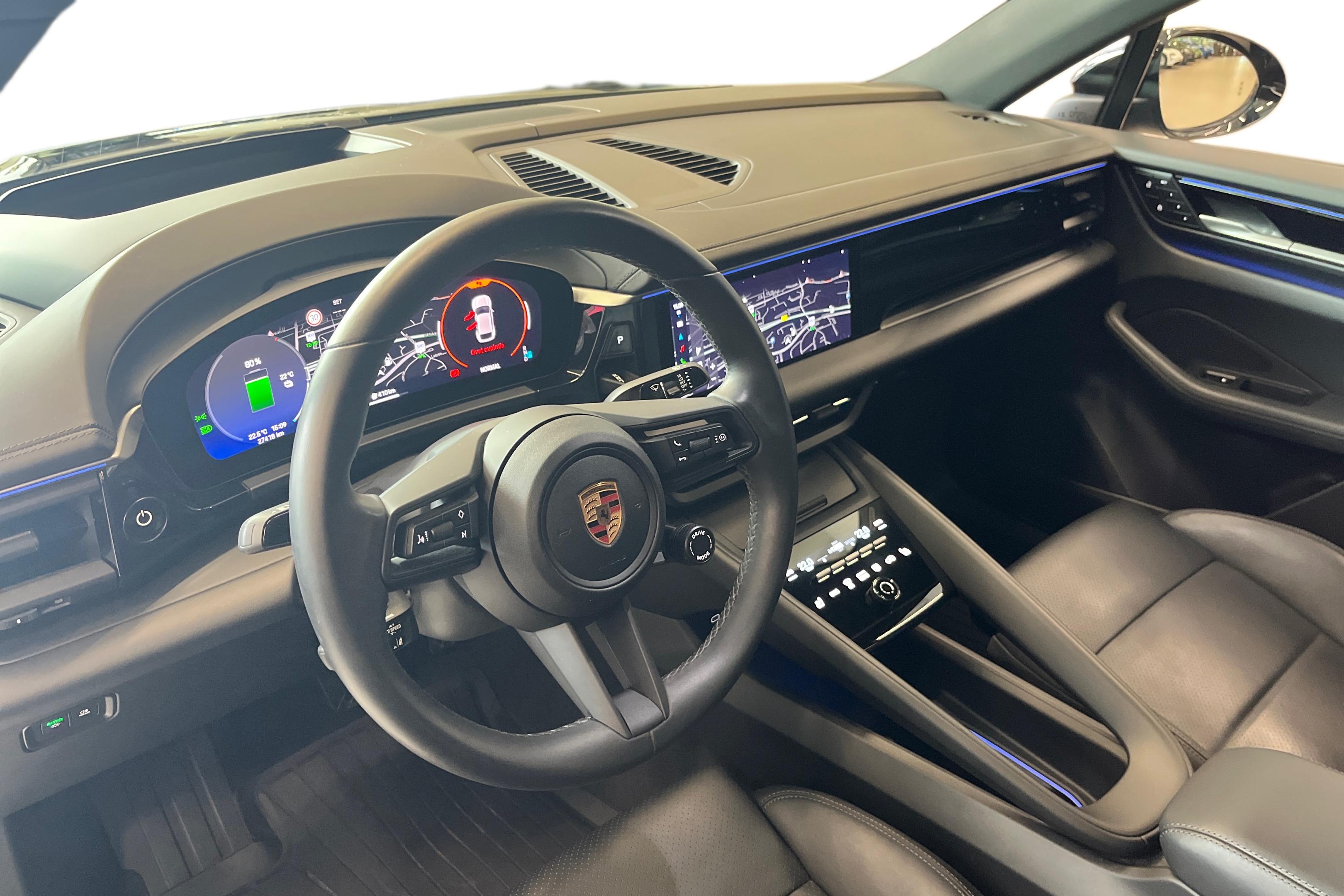 Porsche Macan 4 2024, photo 6/13