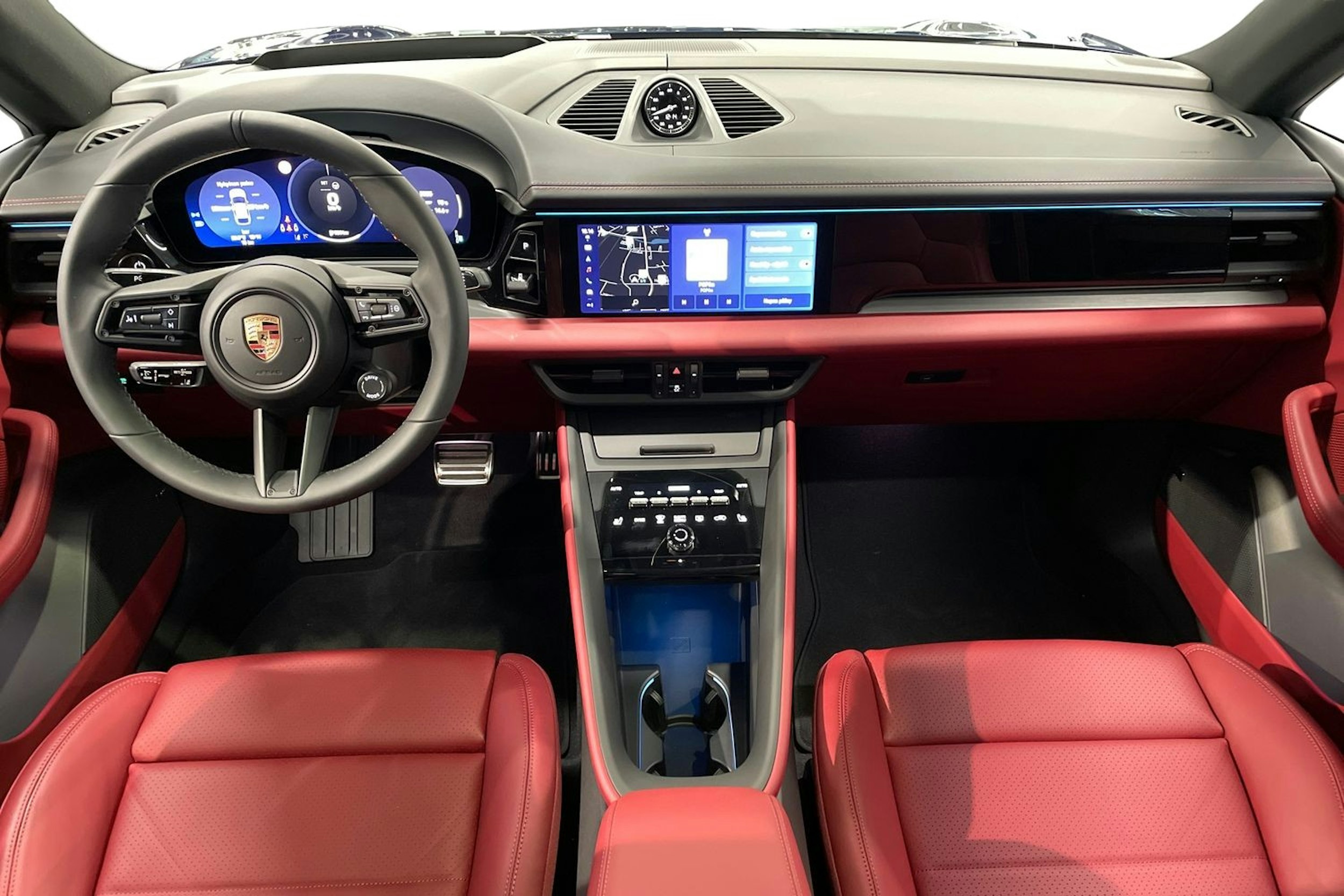 met. sininen Porsche Macan 2025 kuva 7.