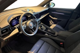 vihreä Porsche Macan 2025 kuva 6.
