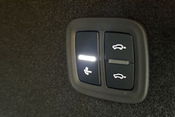 vihreä Porsche Macan 2025 kuva 16.