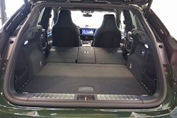 vihreä Porsche Macan 2025 kuva 21.