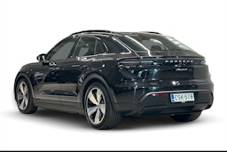 musta Porsche Macan 2025 kuva 2.