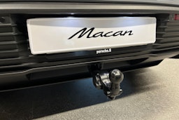 harmaa Porsche Macan 2025 kuva 15.