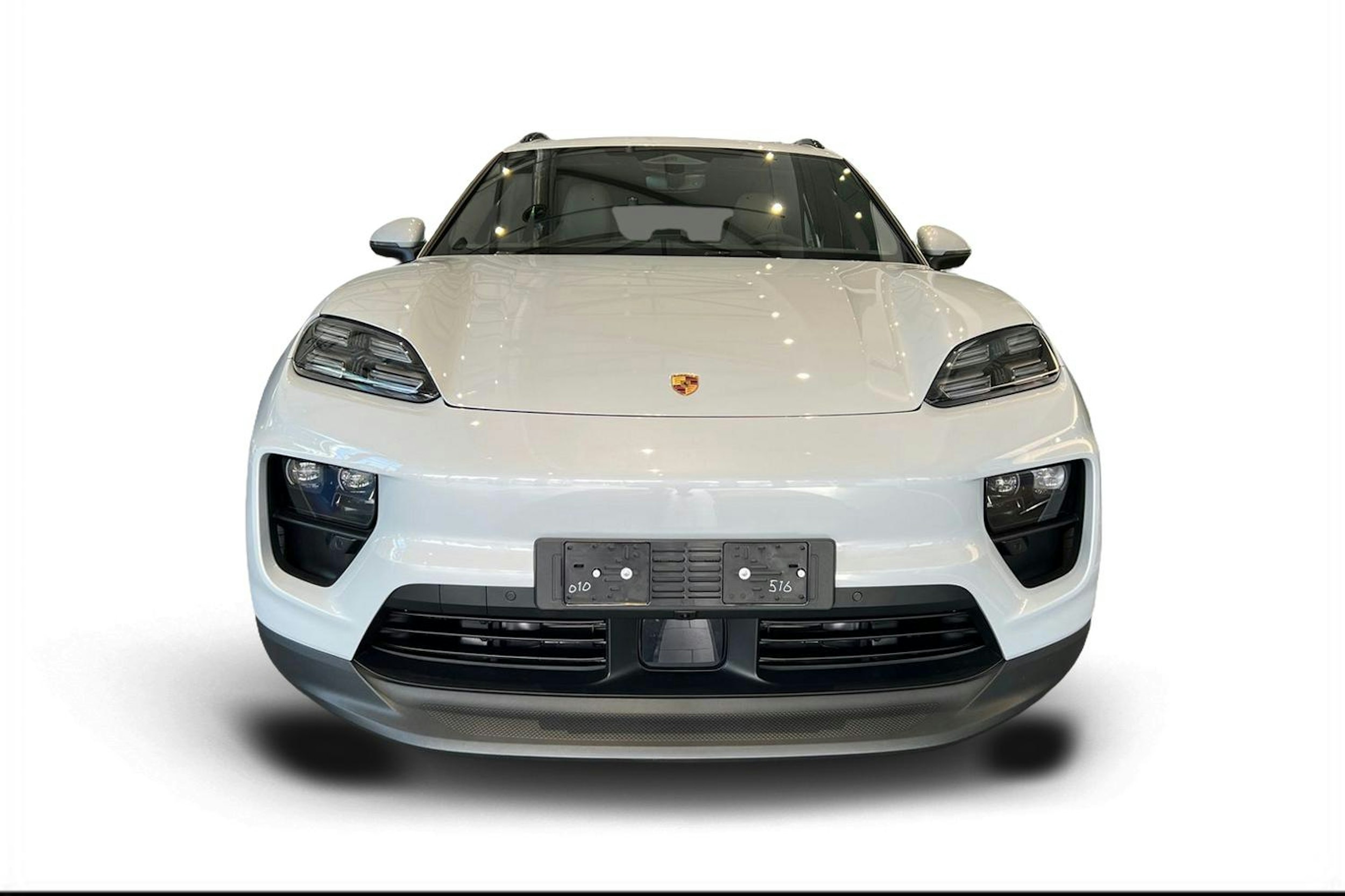 harmaa Porsche Macan 2025 kuva 4.