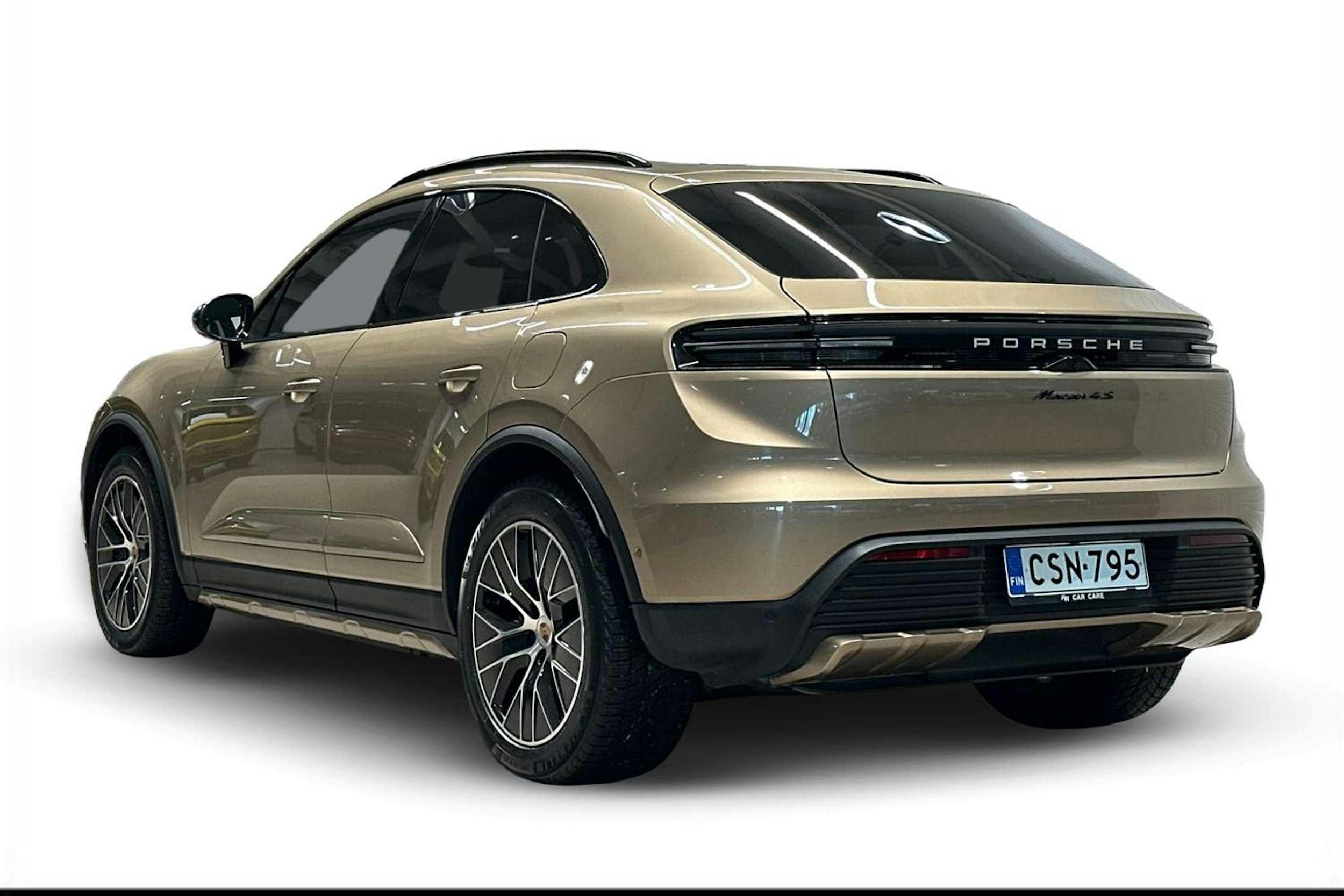 beige Porsche Macan 2025 kuva 2.