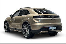 beige Porsche Macan 2025 kuva 2.