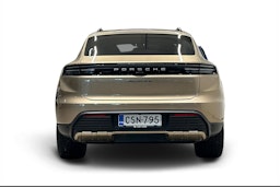 beige Porsche Macan 2025 kuva 3.