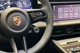 beige Porsche Macan 2025 kuva 11.