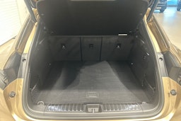 beige Porsche Macan 2025 kuva 34.