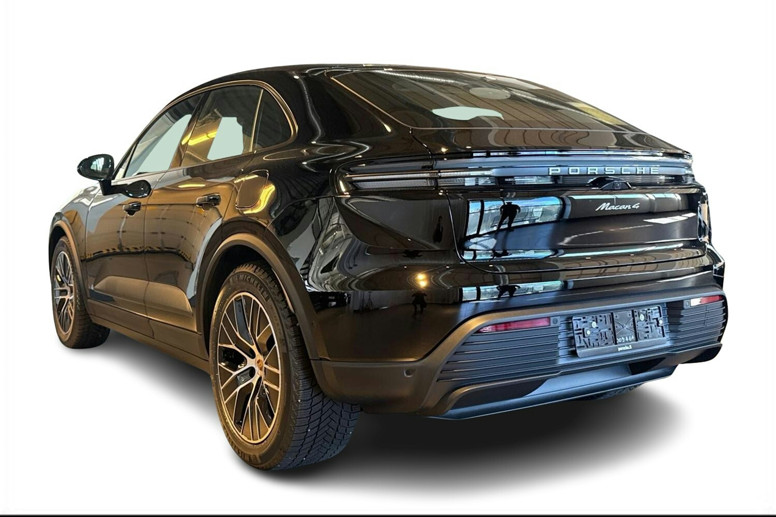 musta Porsche Macan 2025 kuva 2.