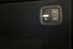 musta Porsche Macan 2025 kuva 10.