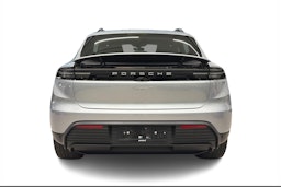 harmaa Porsche Macan 2025 kuva 3.