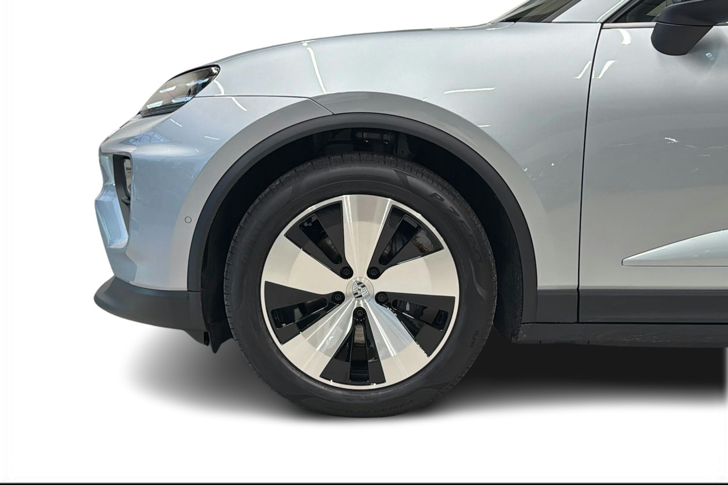 harmaa Porsche Macan 2025 kuva 8.