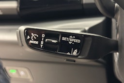 harmaa Porsche Macan 2025 kuva 20.