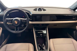 musta Porsche Macan 2025 kuva 8.
