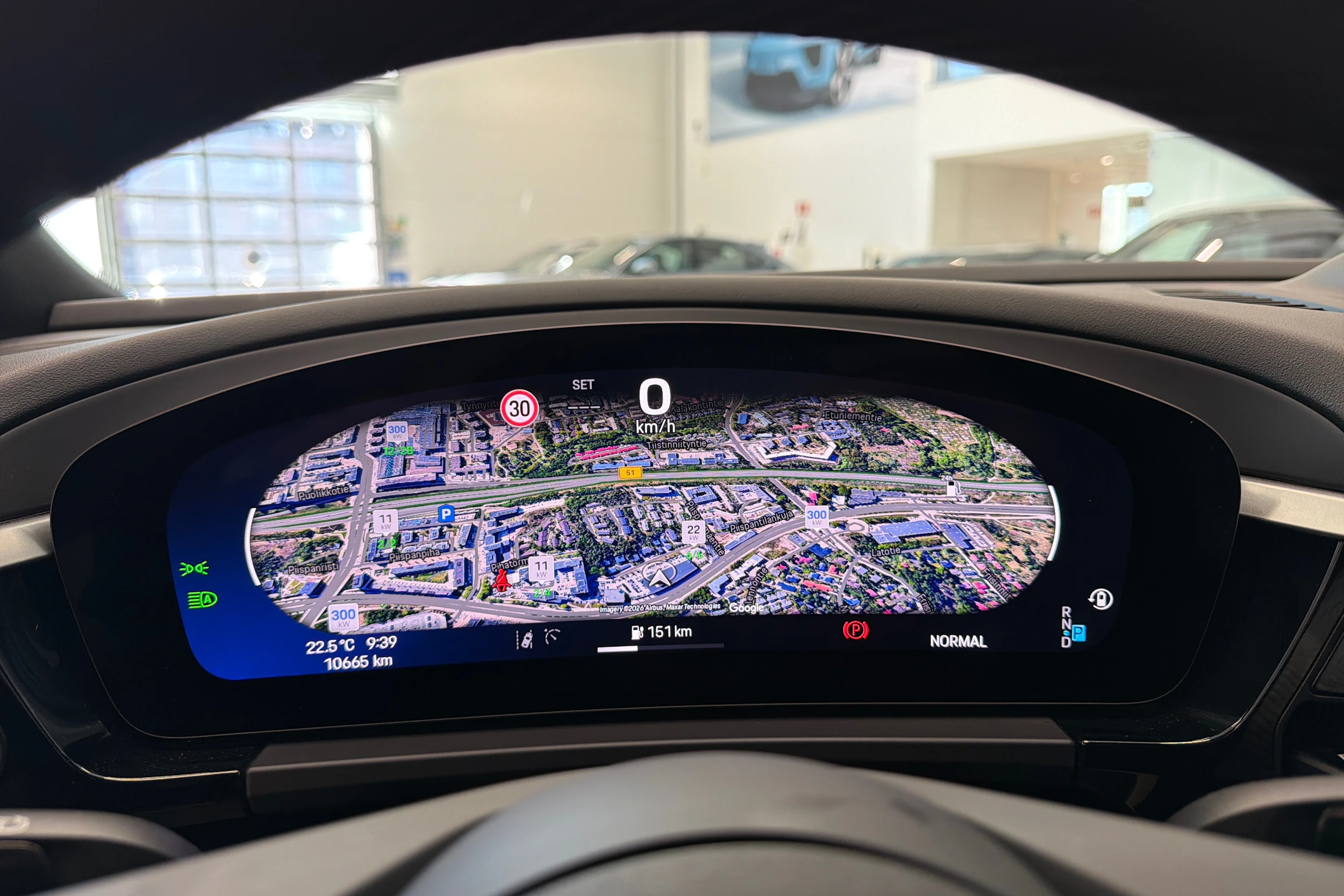 musta Porsche Macan 2025 kuva 19.