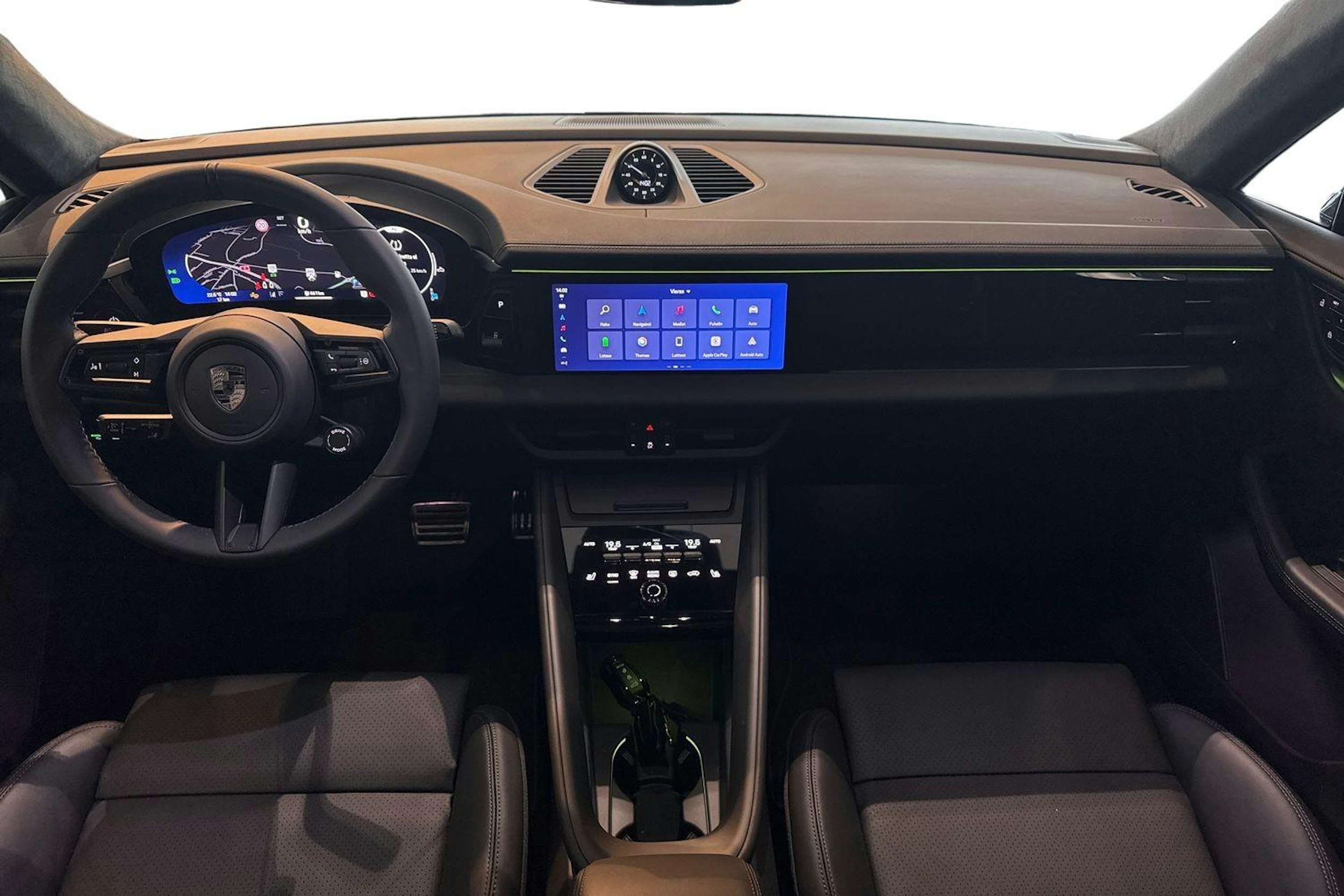 ruskea (beige) Porsche Macan 2025 kuva 7.