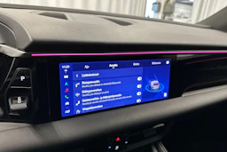 harmaa Porsche Macan 2025 kuva 19.
