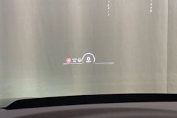 met. vihreä Porsche Macan 2025 kuva 14.