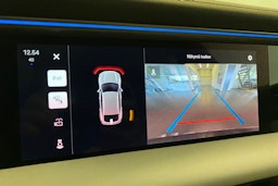 met. vihreä Porsche Macan 2025 kuva 18.
