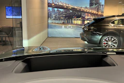 vihreä Porsche Macan 2025 kuva 13.
