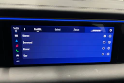 vihreä Porsche Macan 2025 kuva 16.