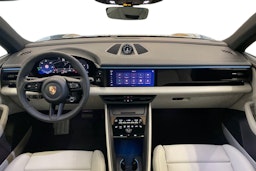 vihreä Porsche Macan 2025 kuva 6.