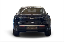 musta Porsche Macan 2025 kuva 3.