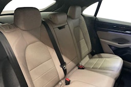 musta Porsche Macan 2025 kuva 8.