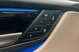musta Porsche Macan 2025 kuva 12.